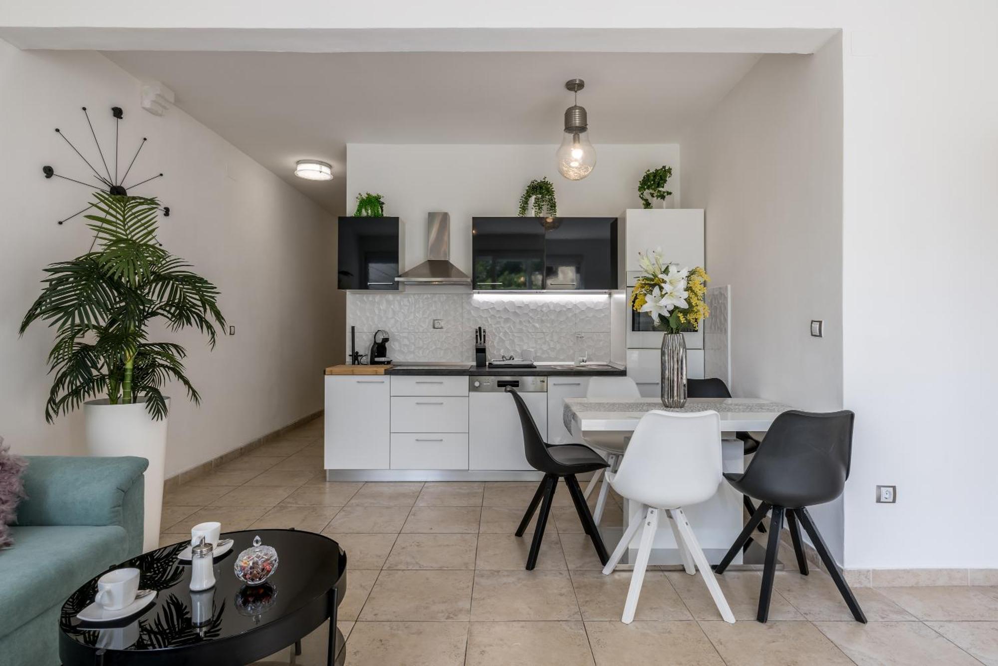 Luxury Leona Apartment Split Exteriör bild